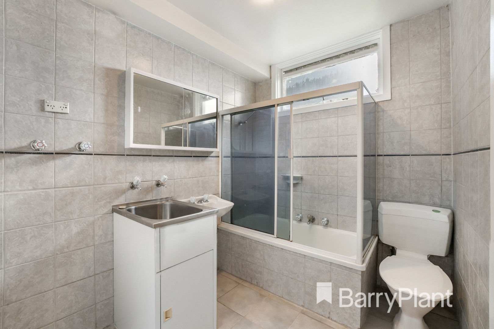 2/128 East EsplanadeSt Albans, VIC 3021, St Albans - Thumbnail 7
