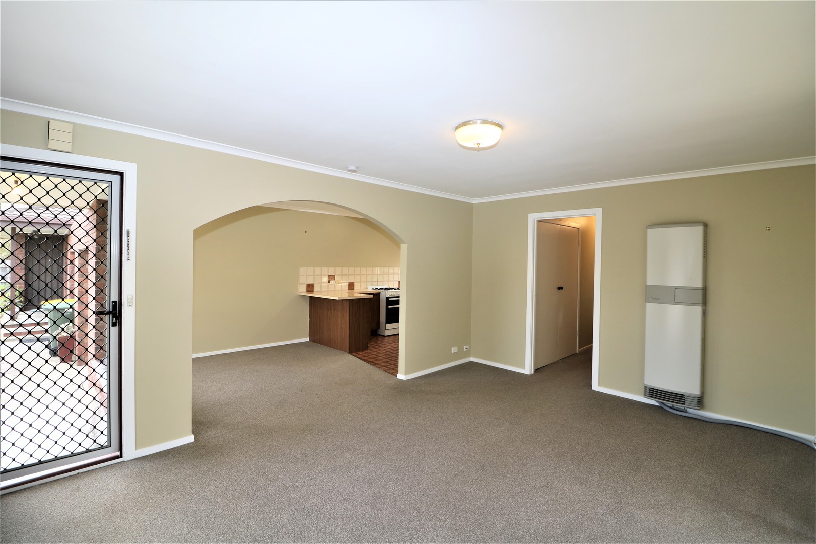 2/128 Isabella Street, Geelong West, VIC 3218, Geelong West - Thumbnail 2