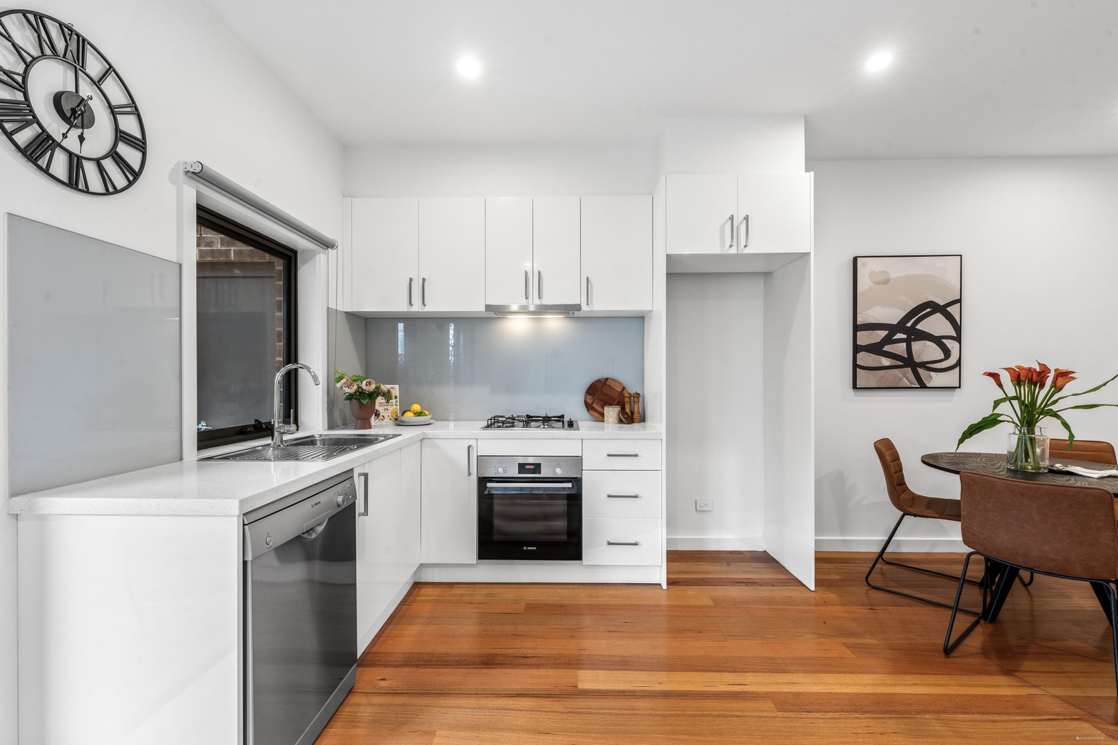 2/129 Middleborough Road, Box Hill South, VIC 3128, Box Hill South - Thumbnail 3