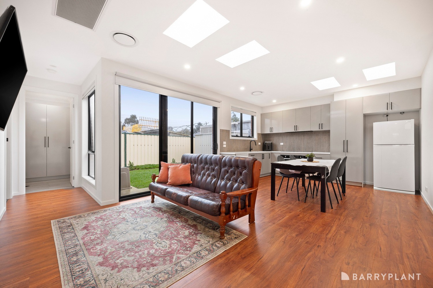 2/129 Suspension Street, Ardeer, VIC 3022 - Thumbnail 2 - 06/10/2026
