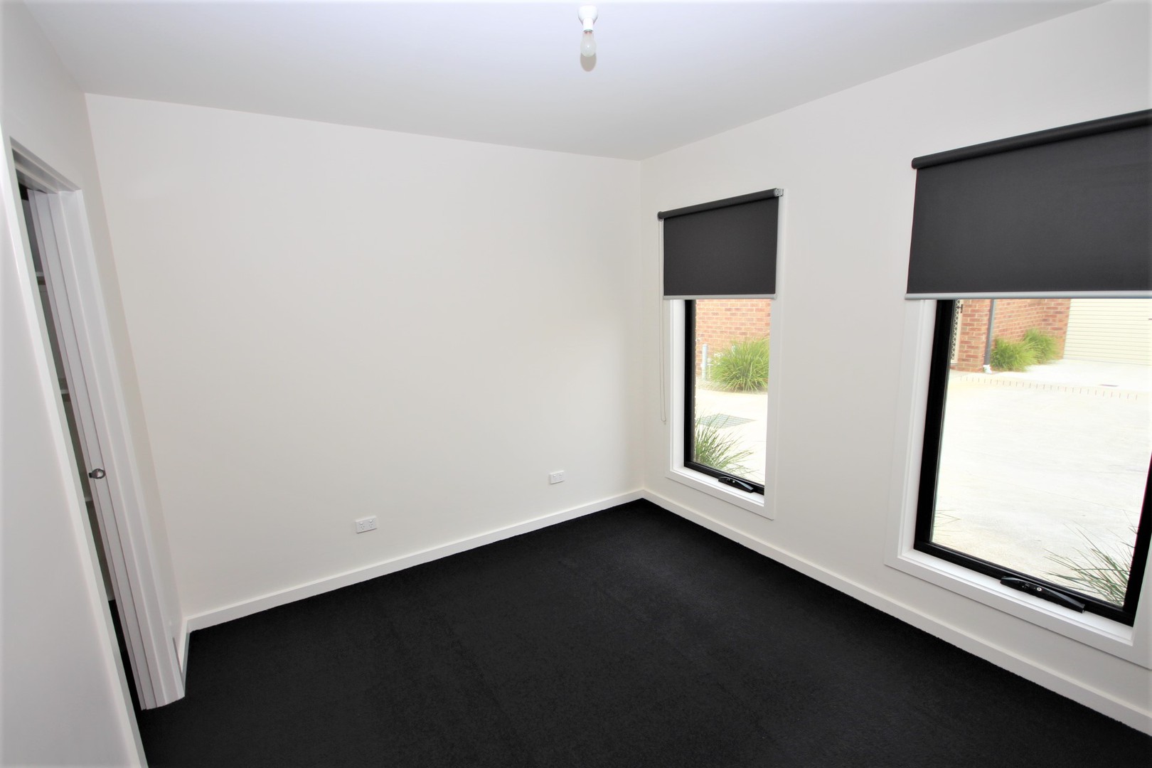 2/13-15 Carruthers Court, Thomson, VIC 3219, Thomson - Thumbnail 4