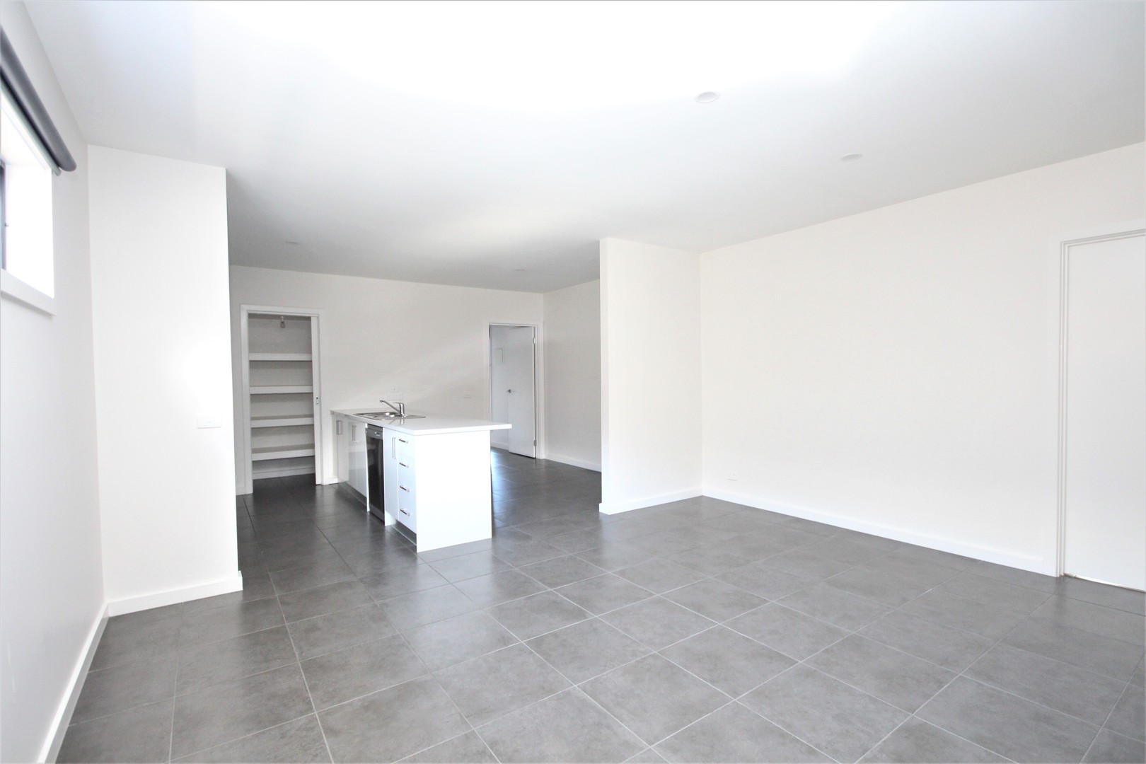 2/13-15 Carruthers Court, Thomson, VIC 3219, Thomson - Thumbnail 4