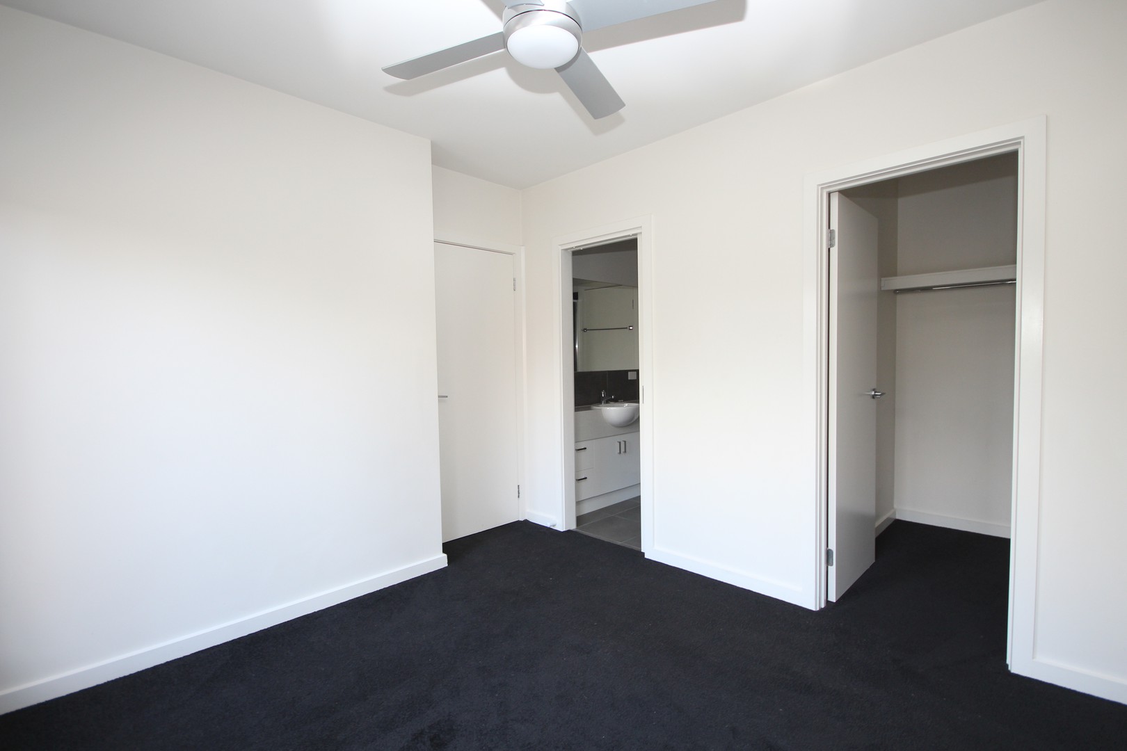 2/13-15 Carruthers Court, Thomson, VIC 3219, Thomson - Thumbnail 6
