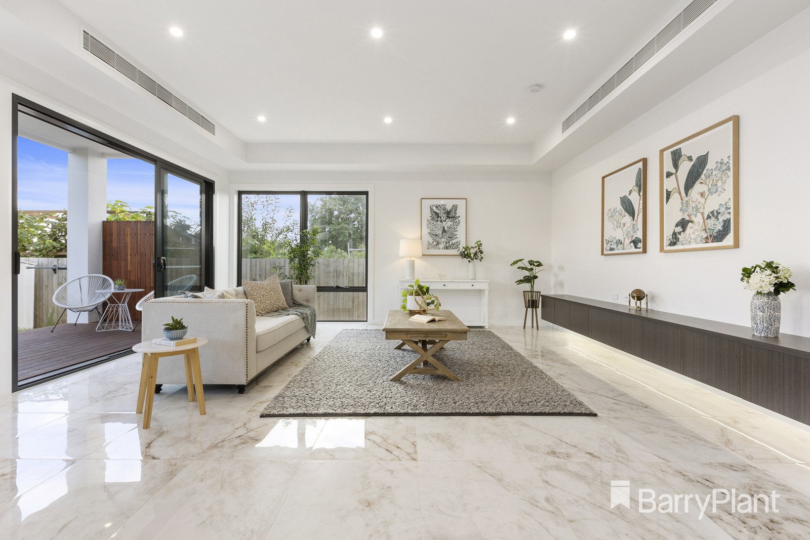 2/13 Alimar Road, Glen Waverley, VIC 3150, Glen Waverley - Thumbnail 2