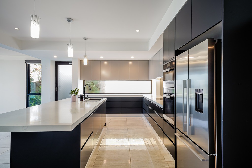 2/13 Balmoral Crescent, Rippleside, VIC 3215, Rippleside - Thumbnail 3