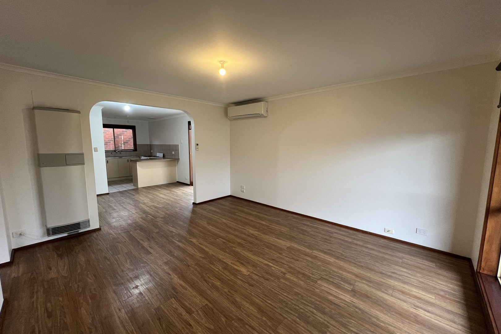 2/13 Branston Road, St Albans, VIC 3021, St Albans - Thumbnail 6