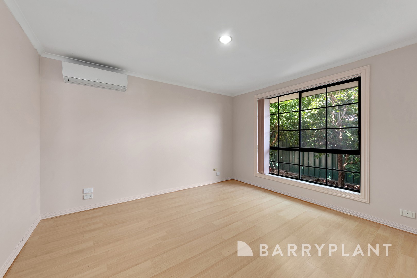 2/13 Burns Avenue, St Albans, VIC 3021, St Albans - Thumbnail 6