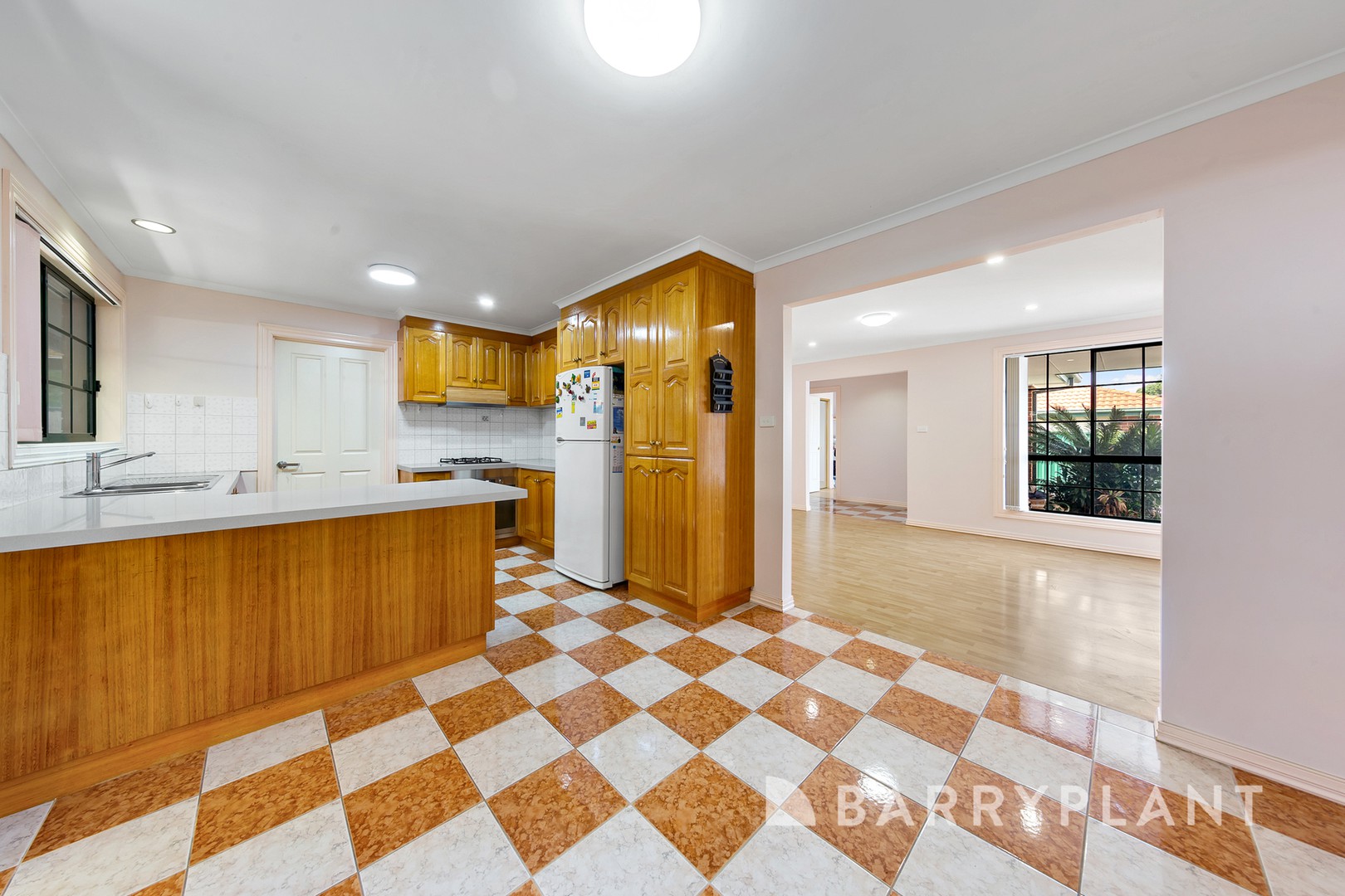 2/13 Burns Avenue, St Albans, VIC 3021, St Albans - Thumbnail 7