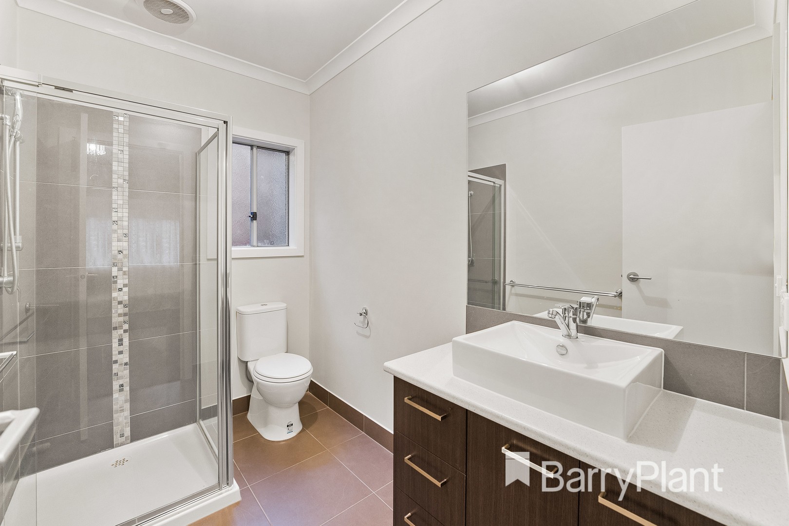 2/13 Cowper AvenueSt Albans, VIC 3021, St Albans - Thumbnail 7