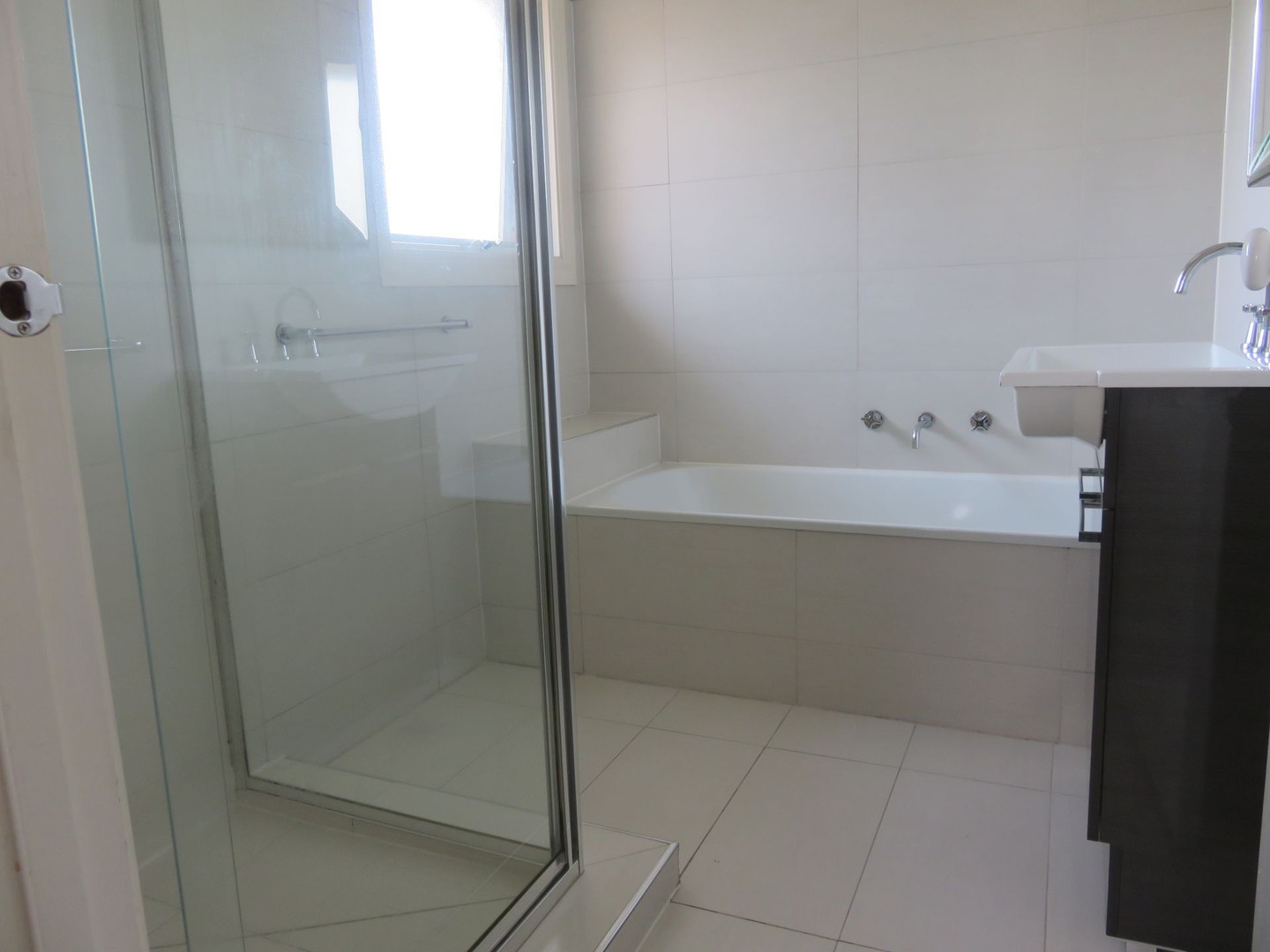 2/13 Dehnert Street, Doncaster East, VIC 3109, Doncaster East - Thumbnail 4