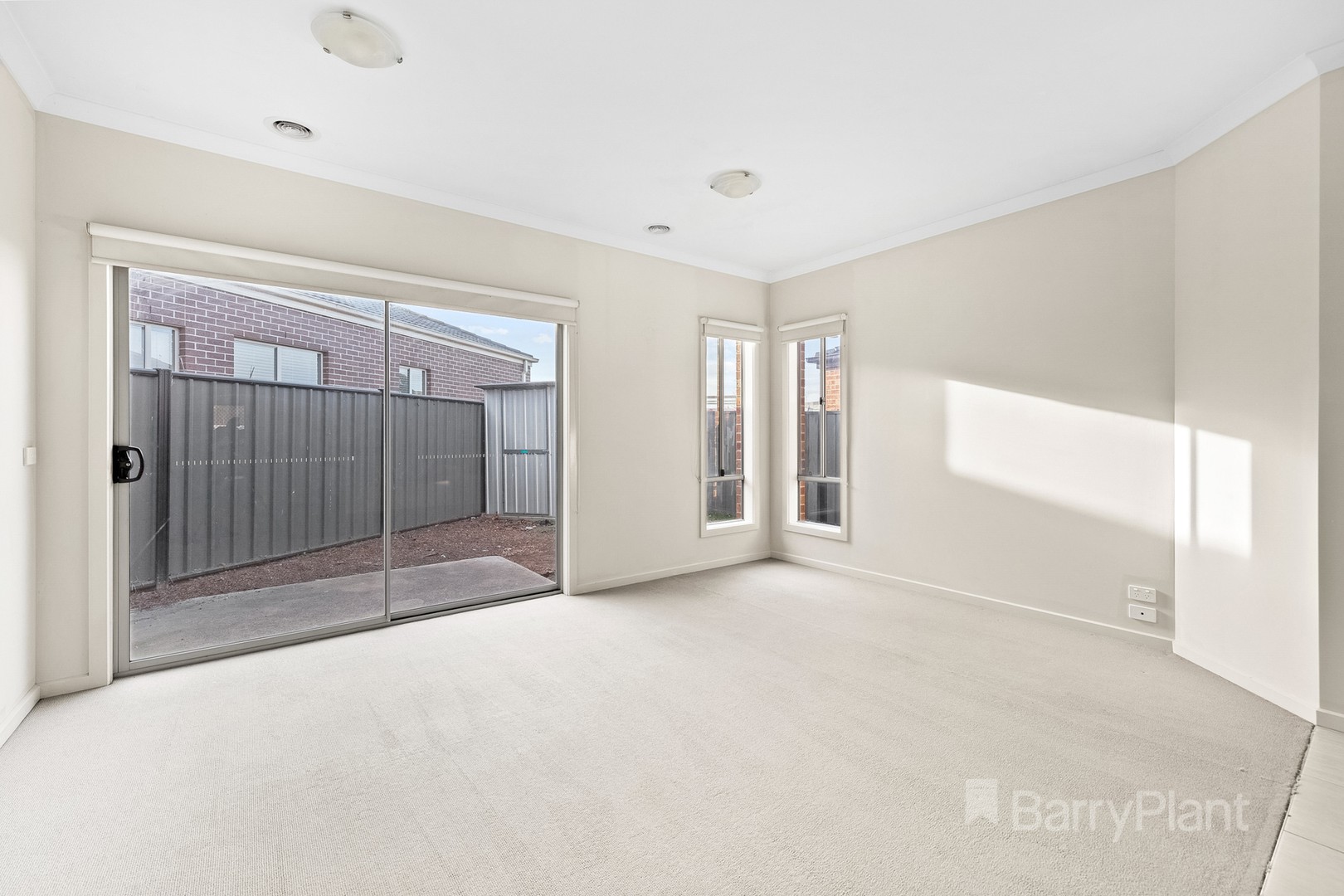 2/13 Fernhurst Avenue, Derrimut, VIC 3026, Derrimut - Thumbnail 3