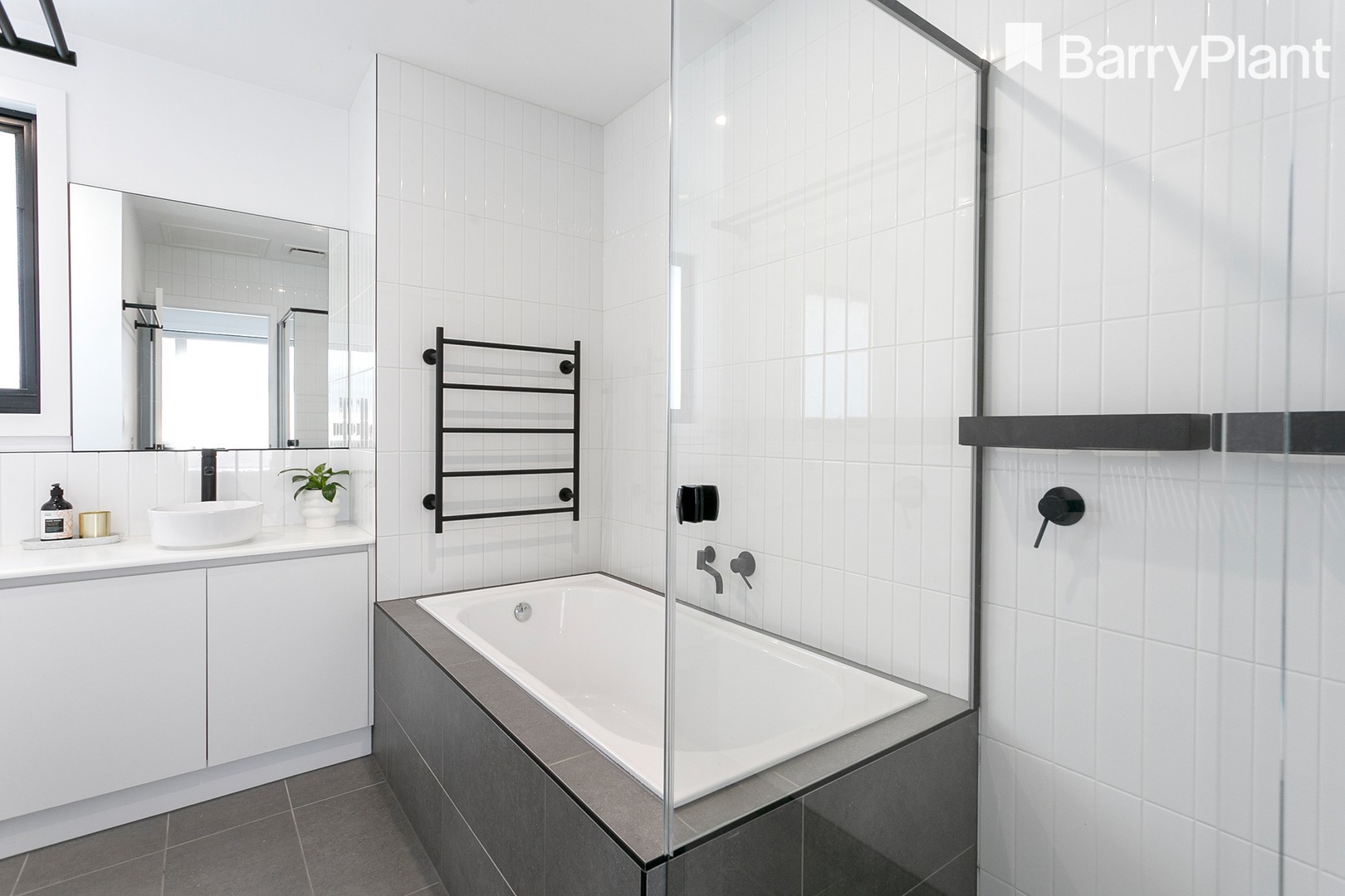 2/13 Foot Street, Frankston, VIC 3199, Frankston - Thumbnail 7