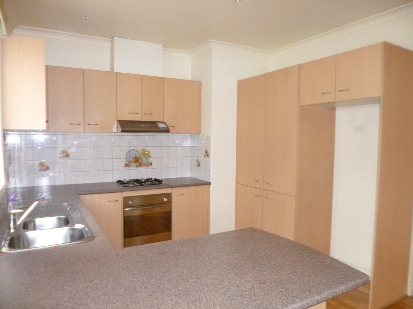 2/13 Fosters Road, Keilor Park, VIC 3042, Keilor Park - Thumbnail 2
