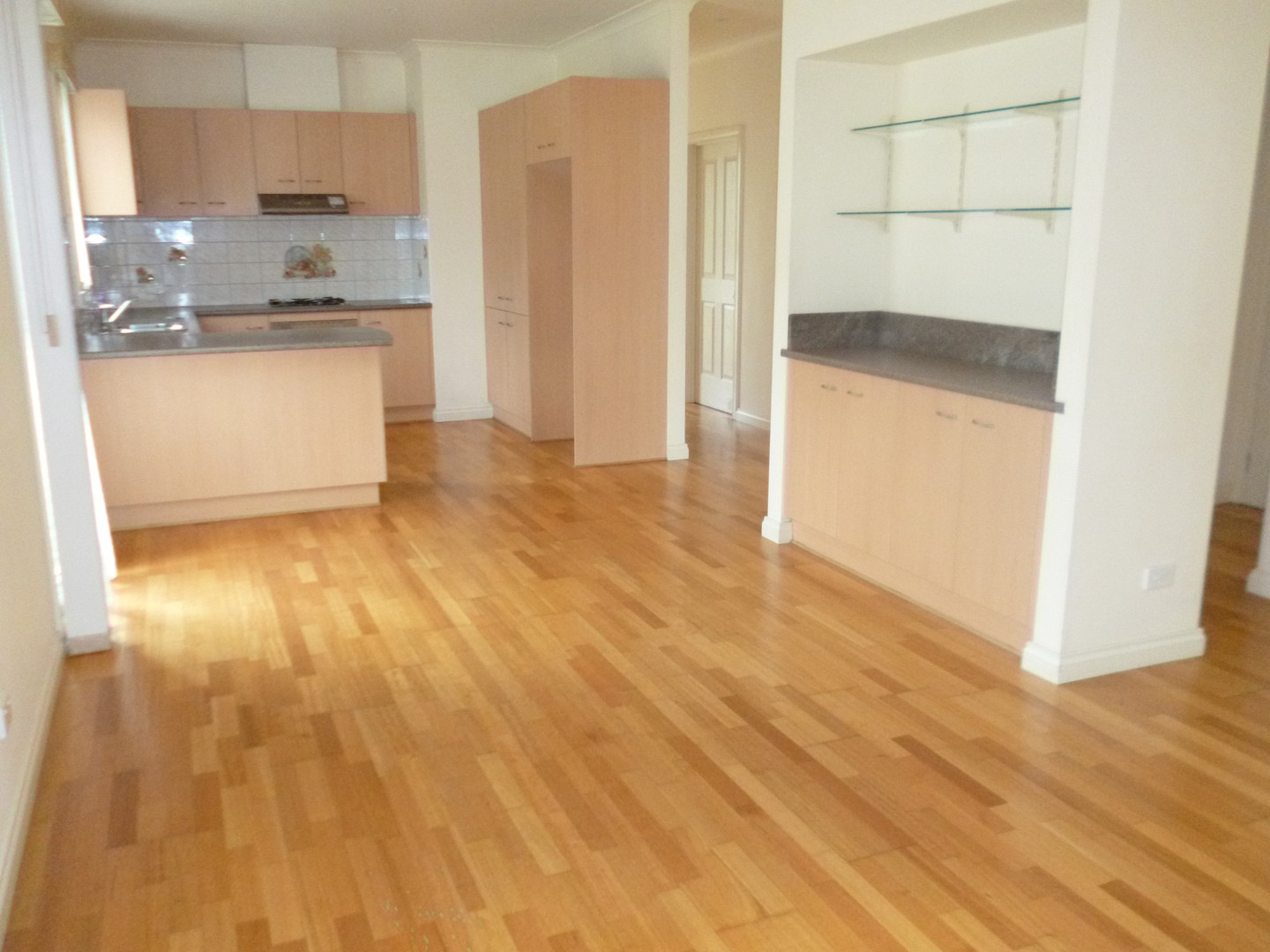2/13 Fosters Road, Keilor Park, VIC 3042, Keilor Park - Thumbnail 4