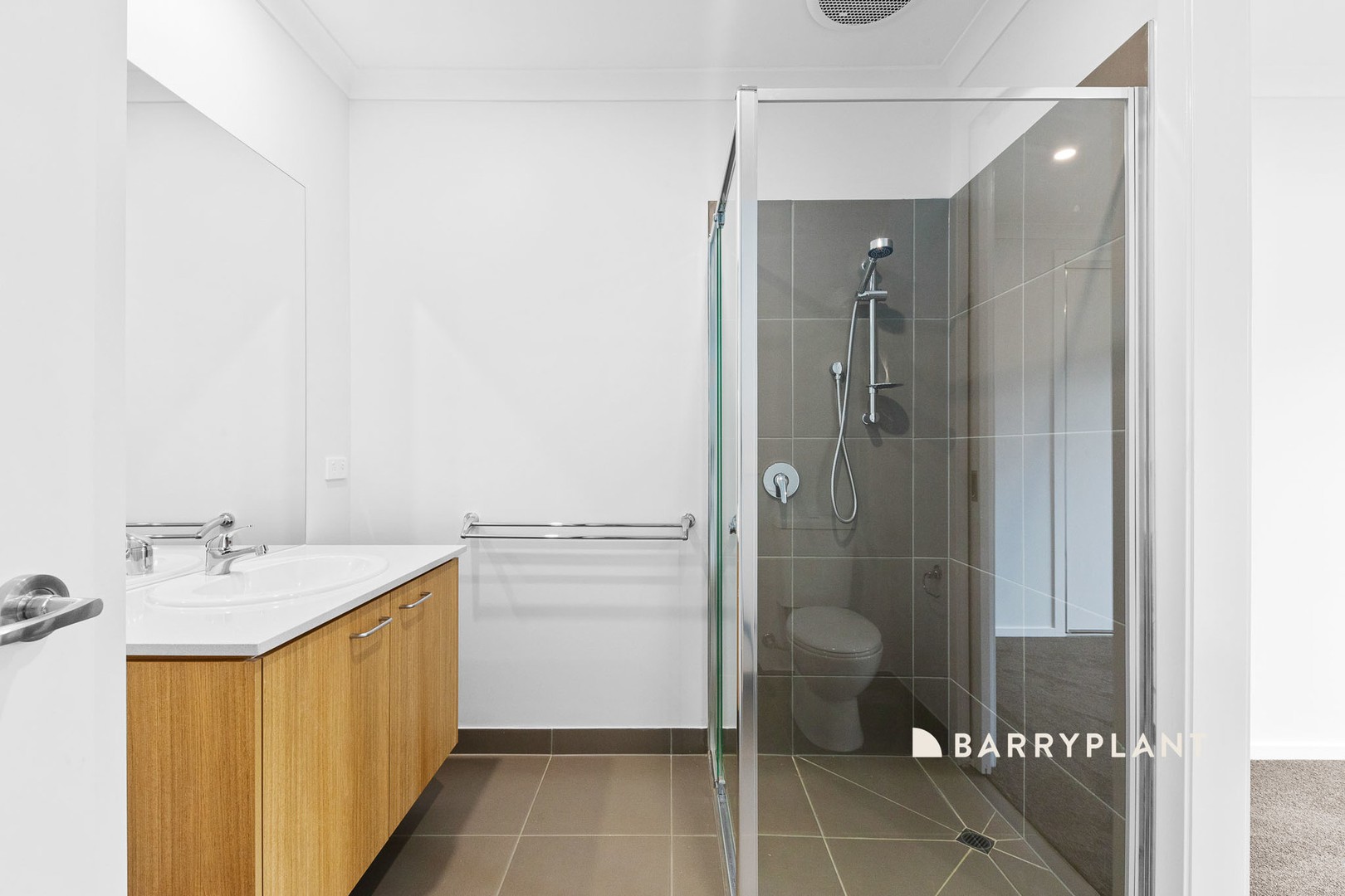 2/13 Fuchsia Court, Narre Warren, VIC 3805, Narre Warren - Thumbnail 3