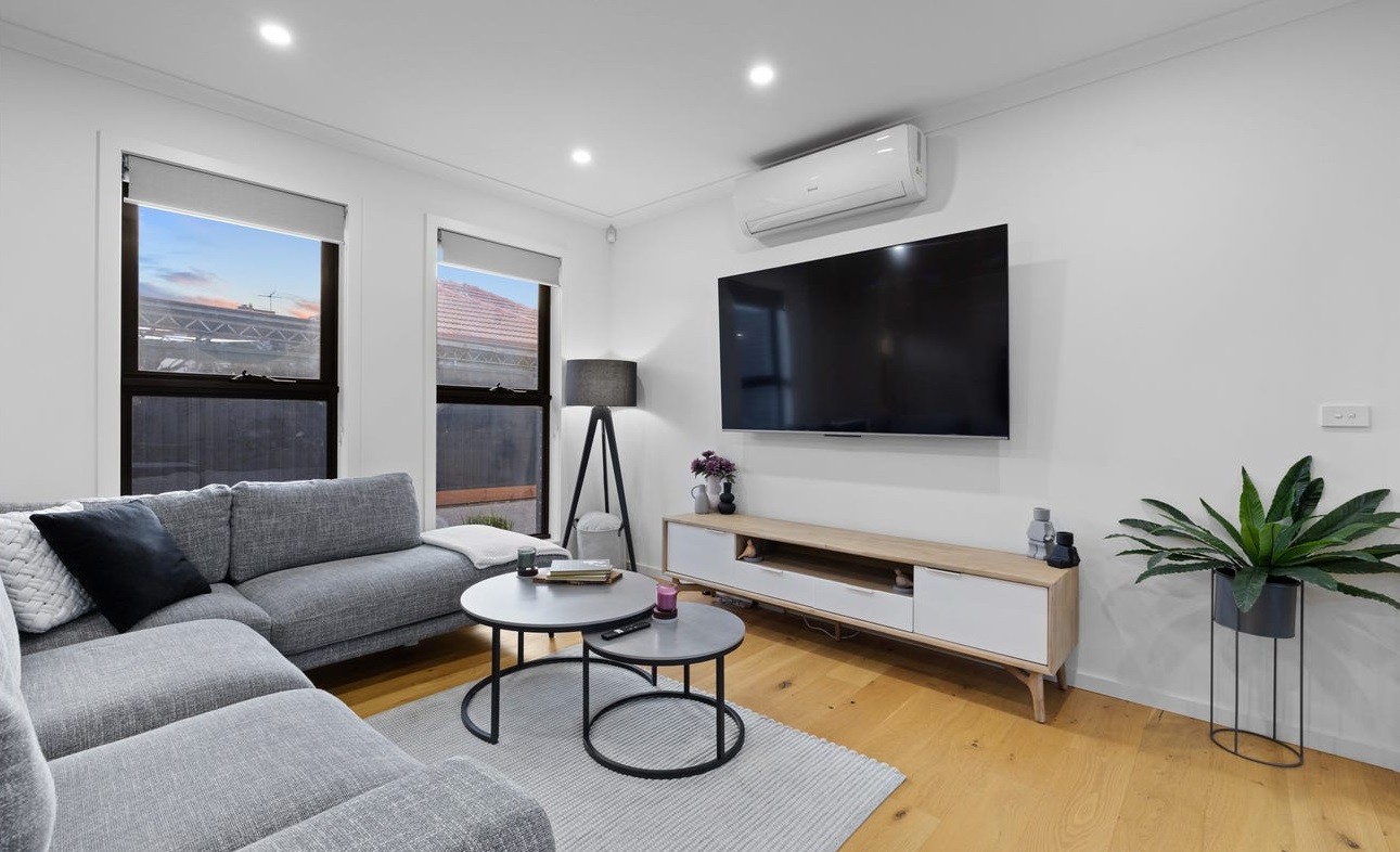 2/13 Joan Street, Sunshine West, VIC 3020, Sunshine West - Thumbnail 3