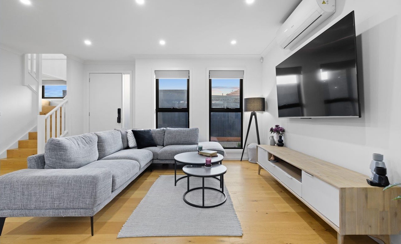 2/13 Joan Street, Sunshine West, VIC 3020, Sunshine West - Thumbnail 4