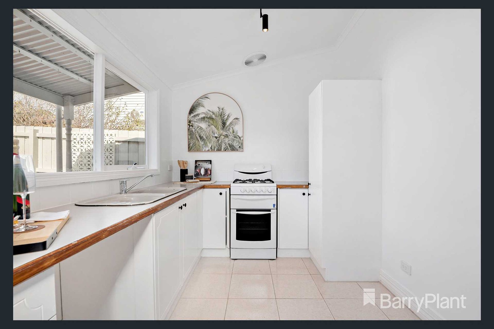 2/13 Kars Street, Frankston, VIC 3199, Frankston - Thumbnail 4