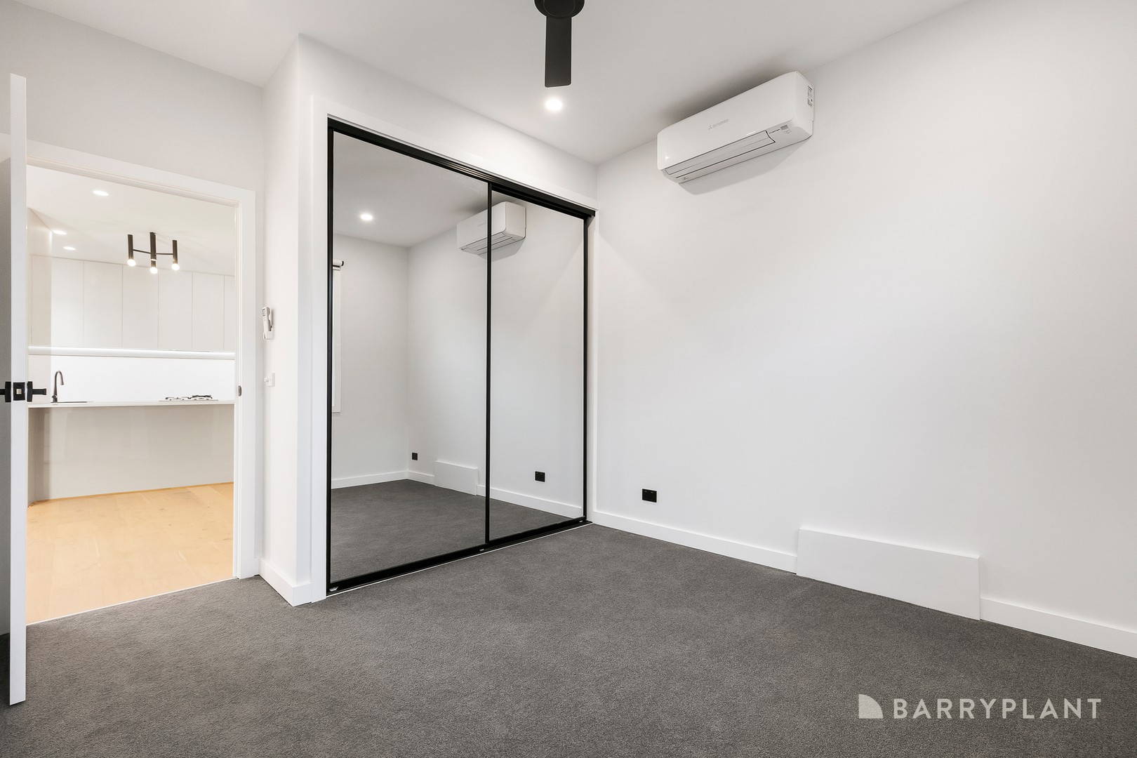 2/13 Montgomery Place, Bulleen, VIC 3105, Bulleen - Thumbnail 7