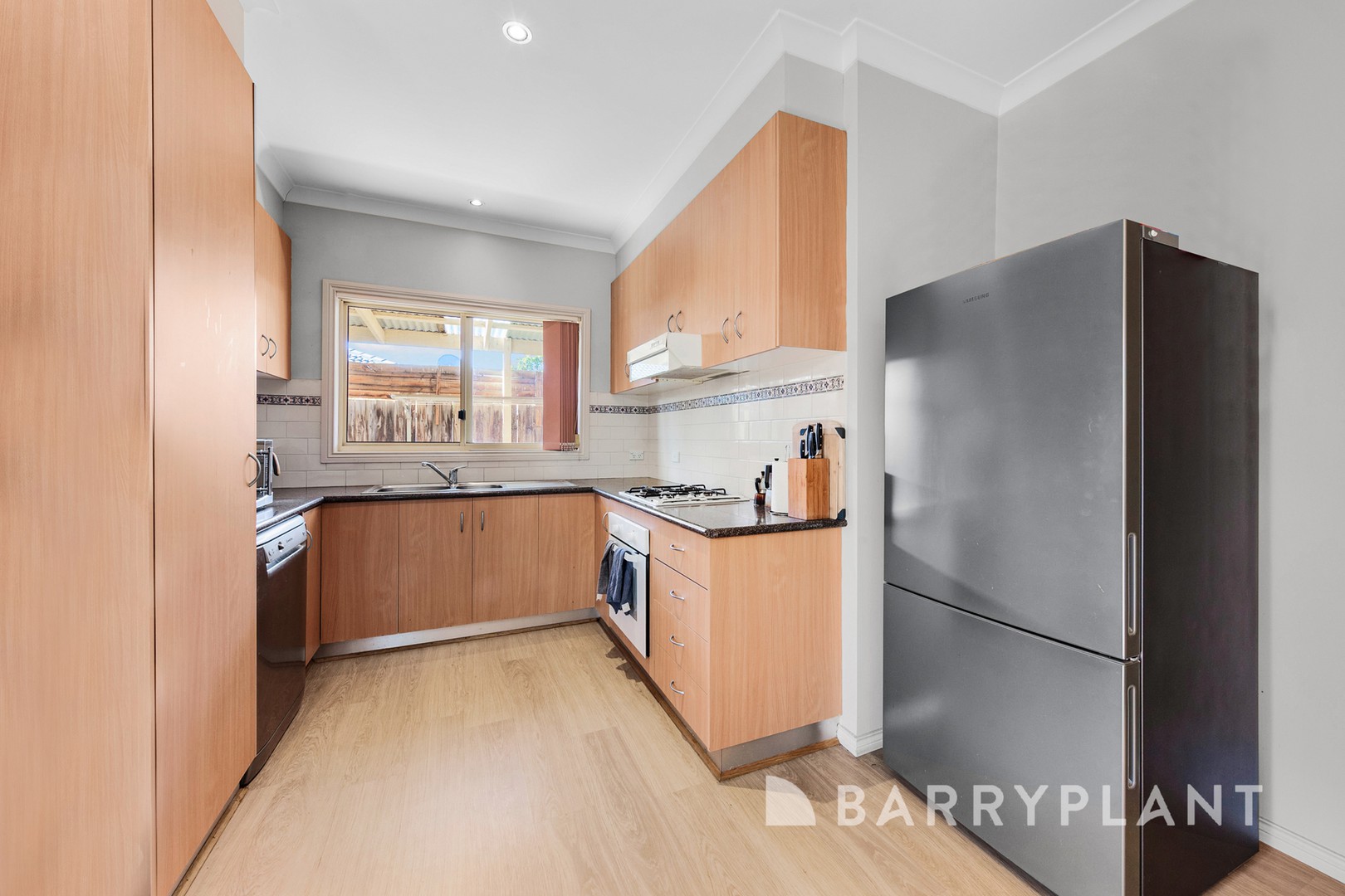 2/13 Nariel Road, Kings Park, VIC 3021, Kings Park - Thumbnail 4