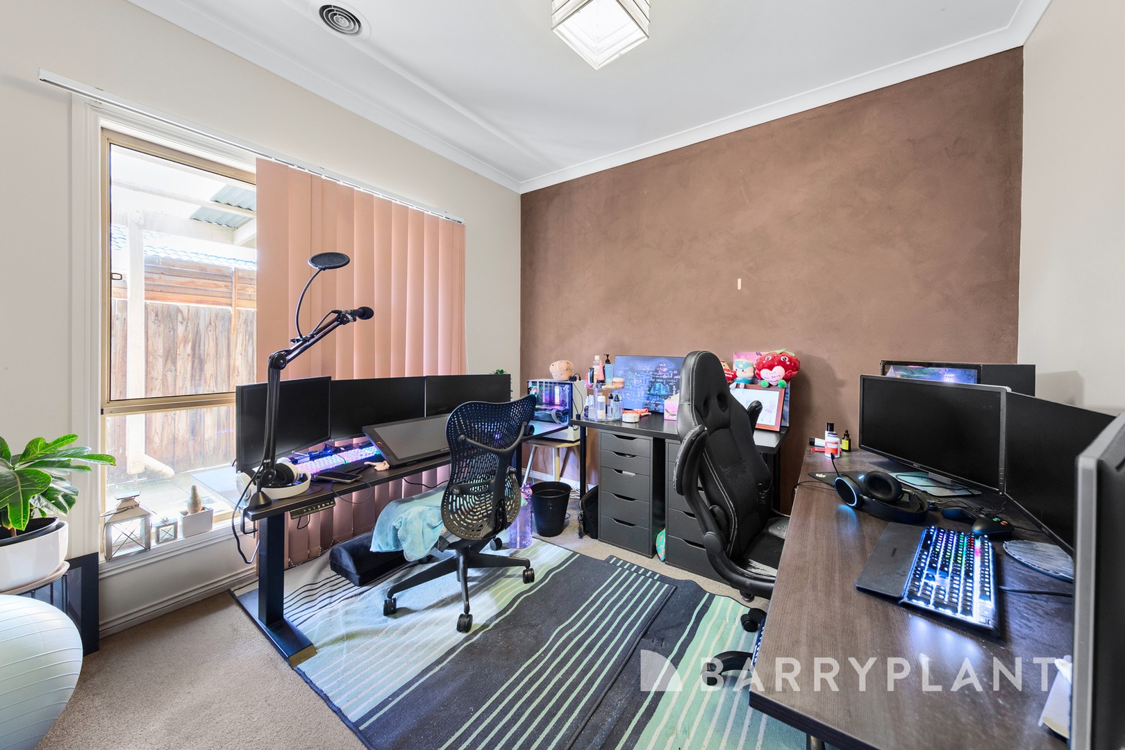 2/13 Nariel Road, Kings Park, VIC 3021, Kings Park - Thumbnail 7