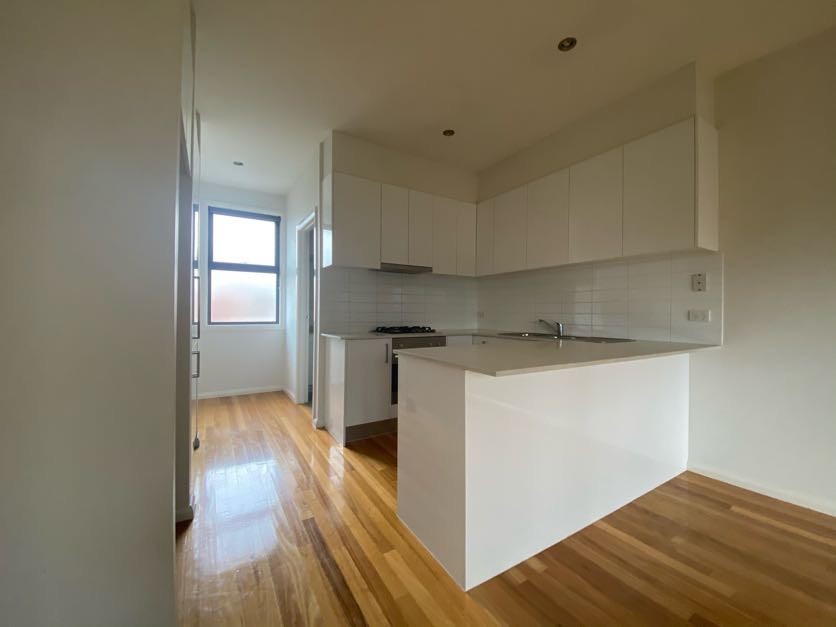 2/13 Rhodes Parade, Pascoe Vale, VIC 3044, Pascoe Vale - Thumbnail 4