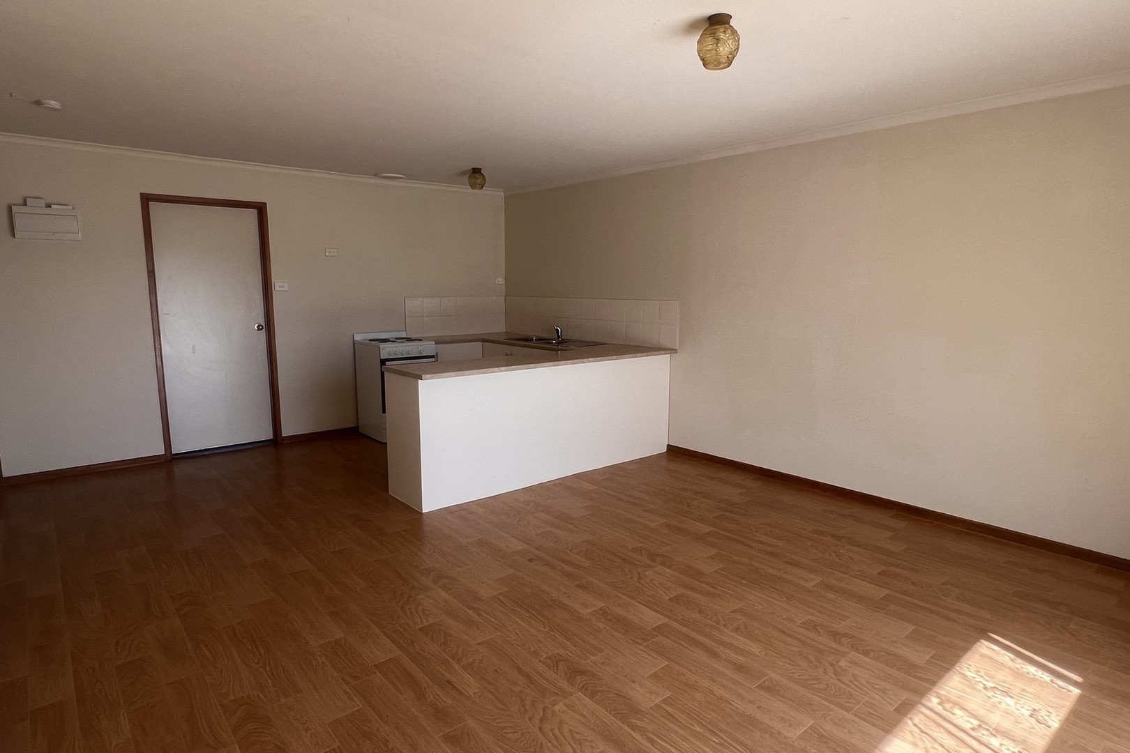 2/13 Sharland Street, Mildura, VIC 3500, Mildura - Thumbnail 4