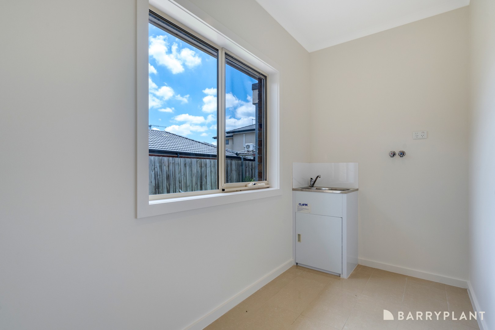 2/13 Suffolk Street, Reservoir, VIC 3073, Reservoir - Thumbnail 6