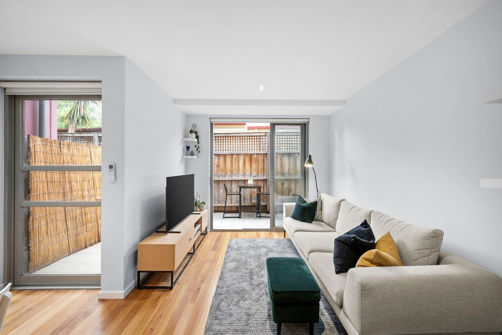 2/13 Winifred Street, Essendon, VIC 3040, Essendon - Thumbnail 2