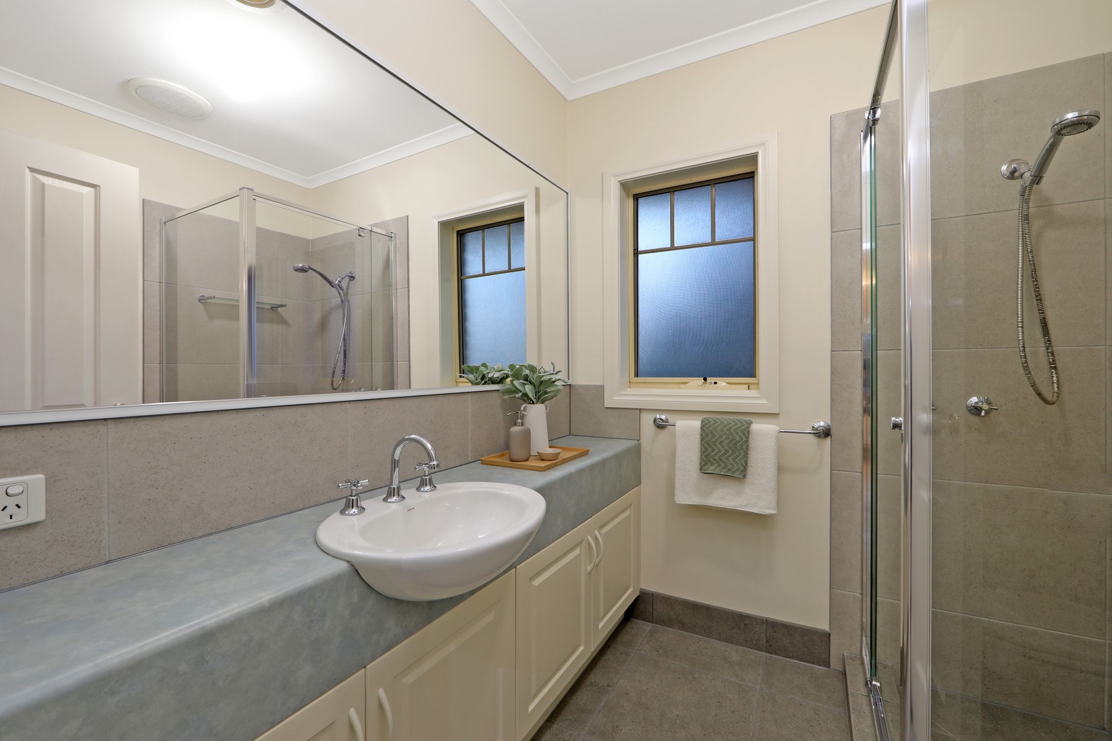 2/13 Yvette Drive, Rowville, VIC 3178, Rowville - Thumbnail 6