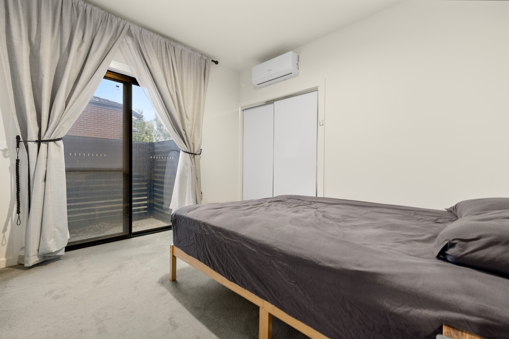 2/130 Grassbird Drive, Point Cook, VIC 3030, Point Cook - Thumbnail 8