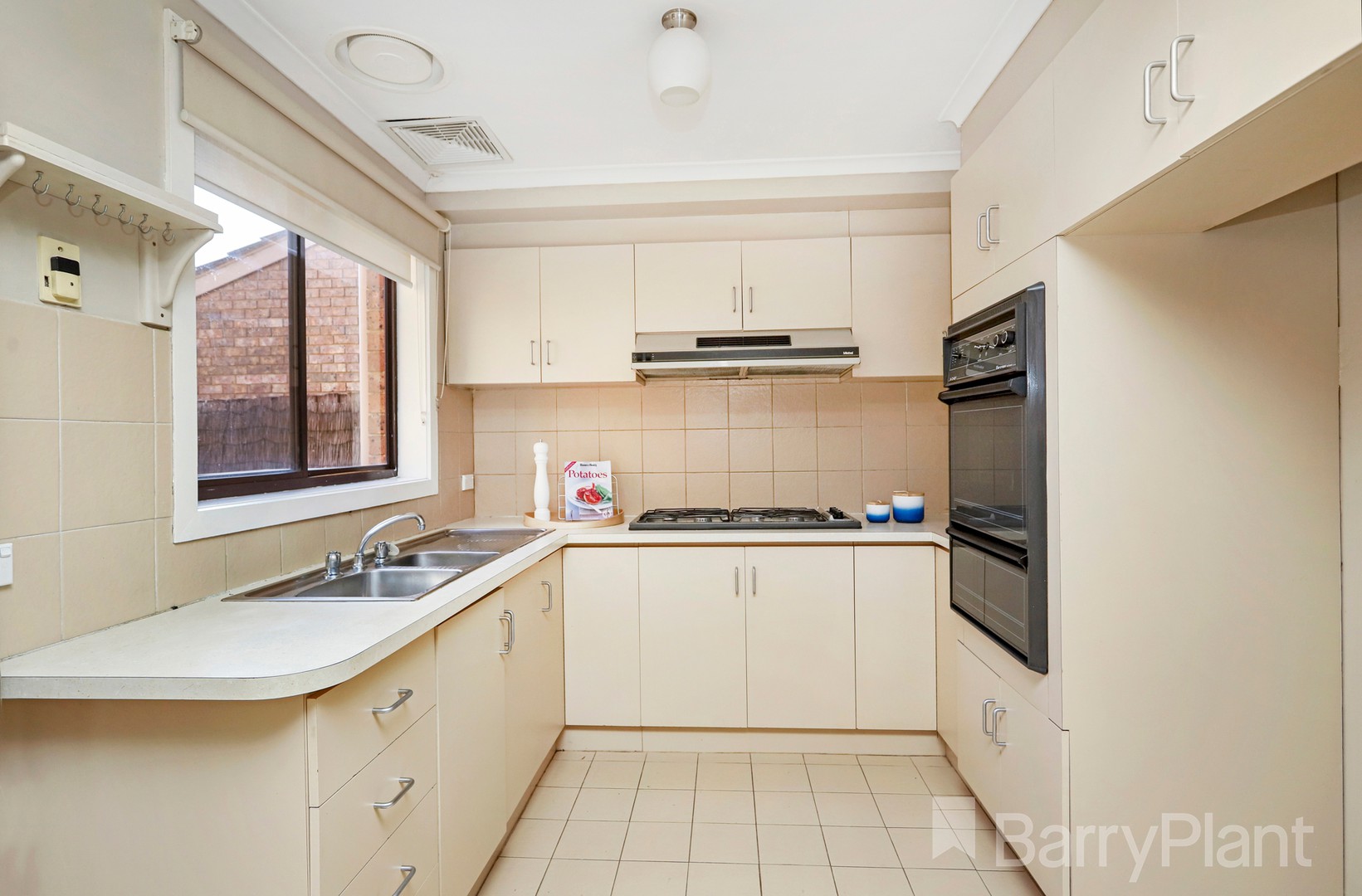2/131-133 Mickleham Road, Tullamarine, VIC 3043, Tullamarine - Thumbnail 3