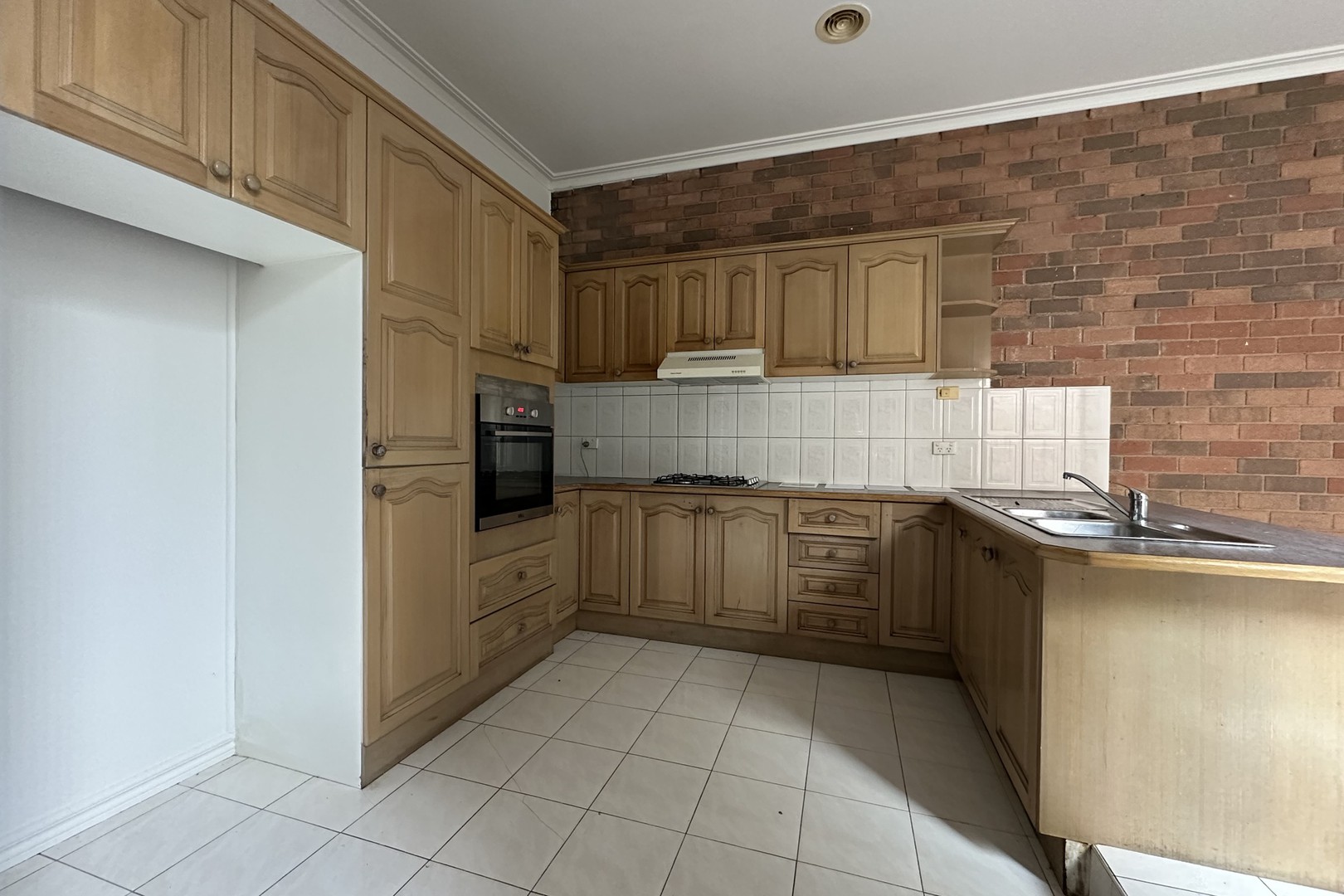 2/131 Fosters Road, Keilor Park, VIC 3042 - Thumbnail 2 - 23/02/2024