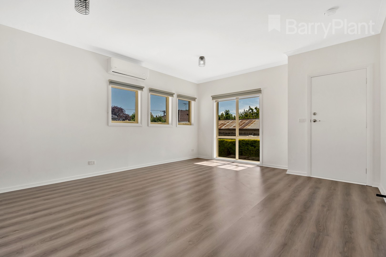 2/132 St Vigeons Road, Reservoir, VIC 3073, Reservoir - Thumbnail 6