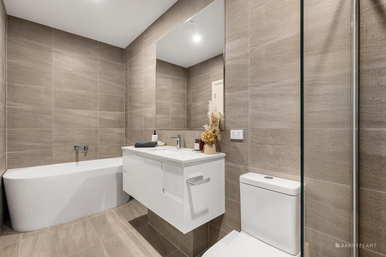 2/135 Beverley Street, Doncaster East, VIC 3109, Doncaster East - Thumbnail 7