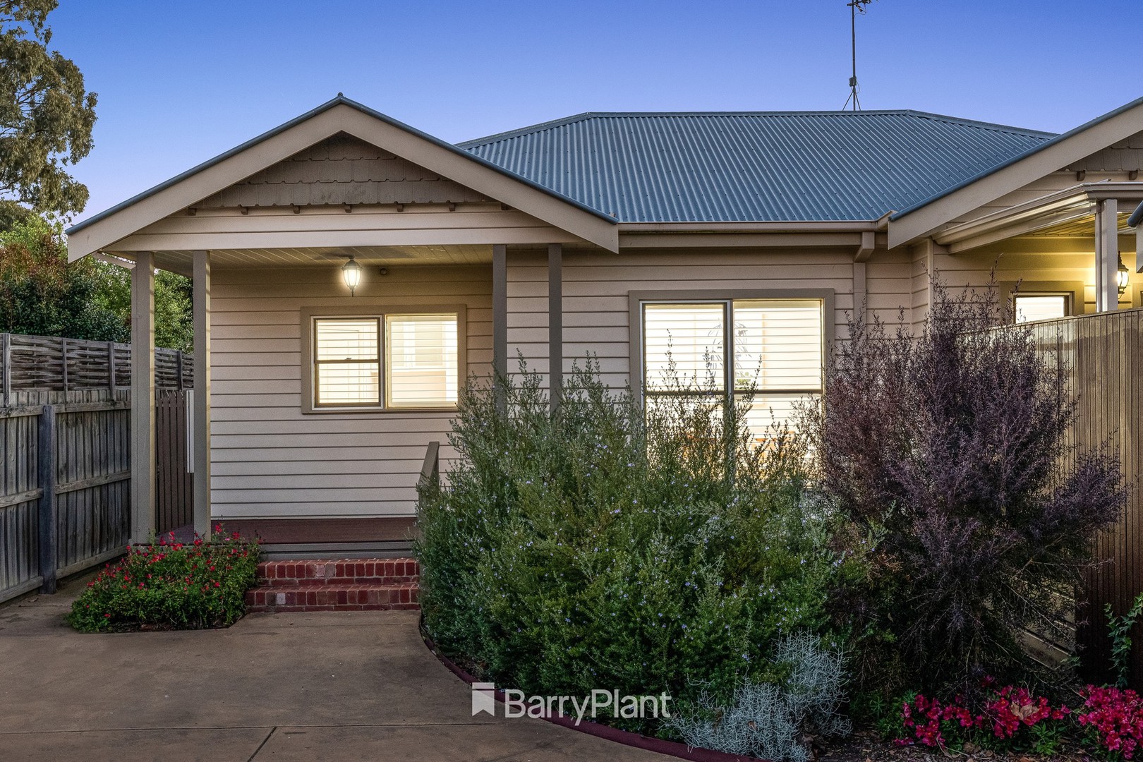 2/135 Roslyn RoadBelmont, VIC 3216, Belmont - Thumbnail 2