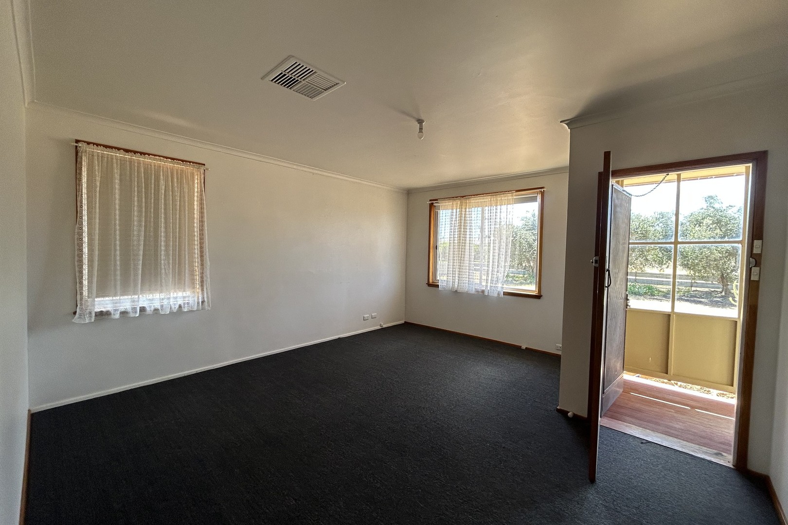 2-137 Fifth Street, Merbein, VIC 3505, Merbein - Thumbnail 3