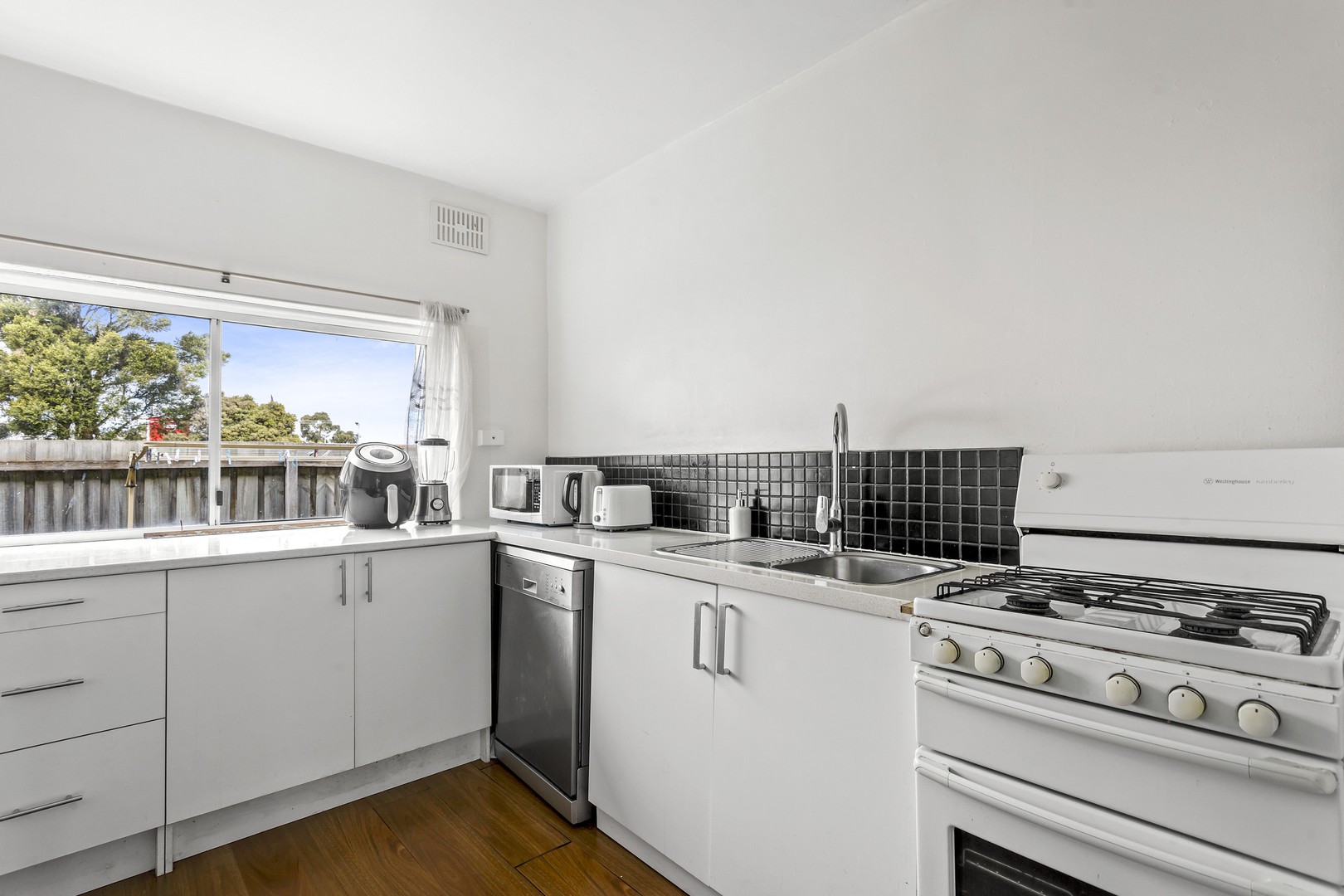 2/1379 Nepean HighwayCheltenham, VIC 3192, Cheltenham - Thumbnail 4