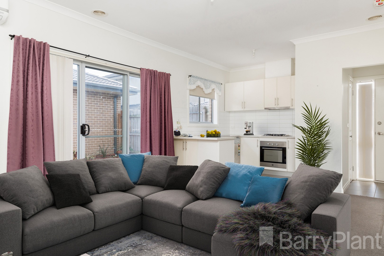 2/138 Corrigan Road, Noble Park, VIC 3174, Noble Park - Thumbnail 2
