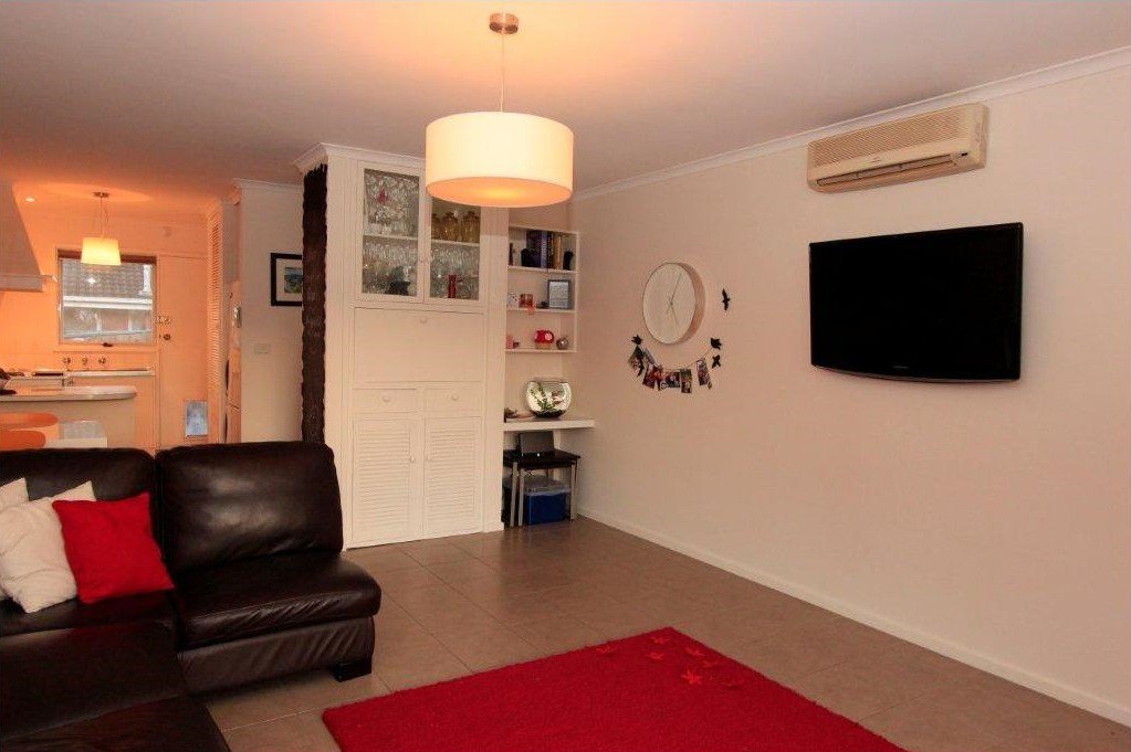 2/139 Barrabool Road, Highton, VIC 3216, Highton - Thumbnail 3