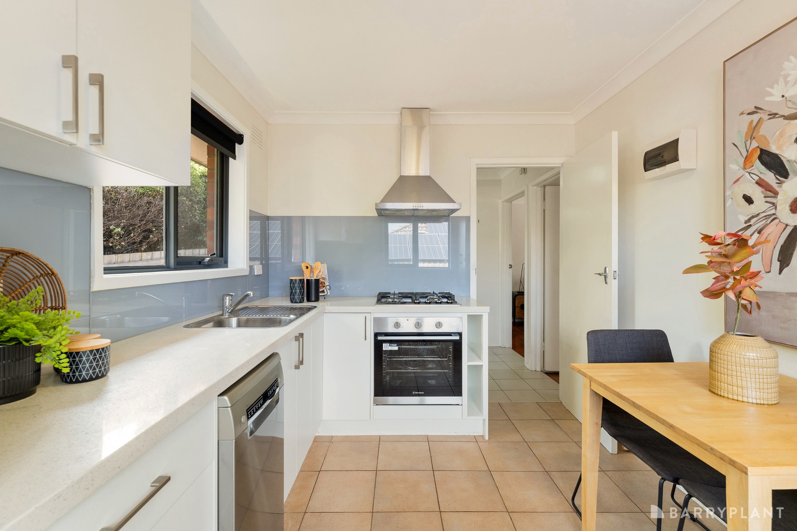 2/14 Bessazile Avenue, Forest Hill, VIC 3131 - Thumbnail 2 - 19/03/2025