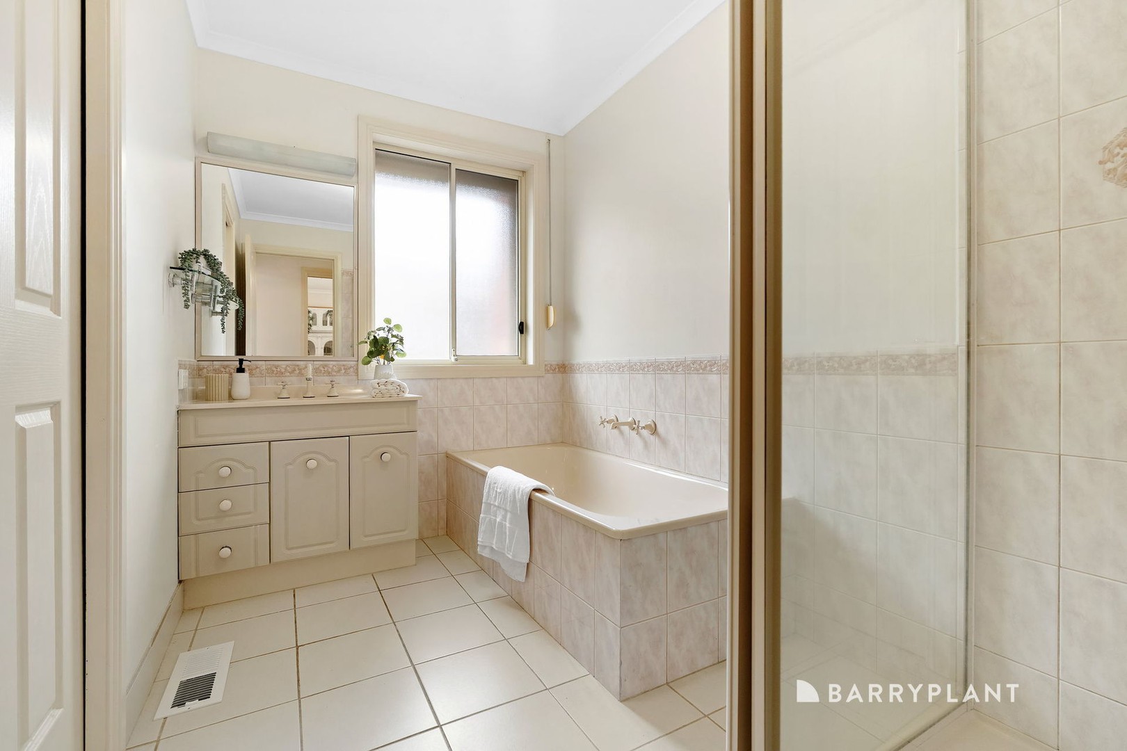 2/14 Edward Street, Bayswater, VIC 3153, Bayswater - Thumbnail 8