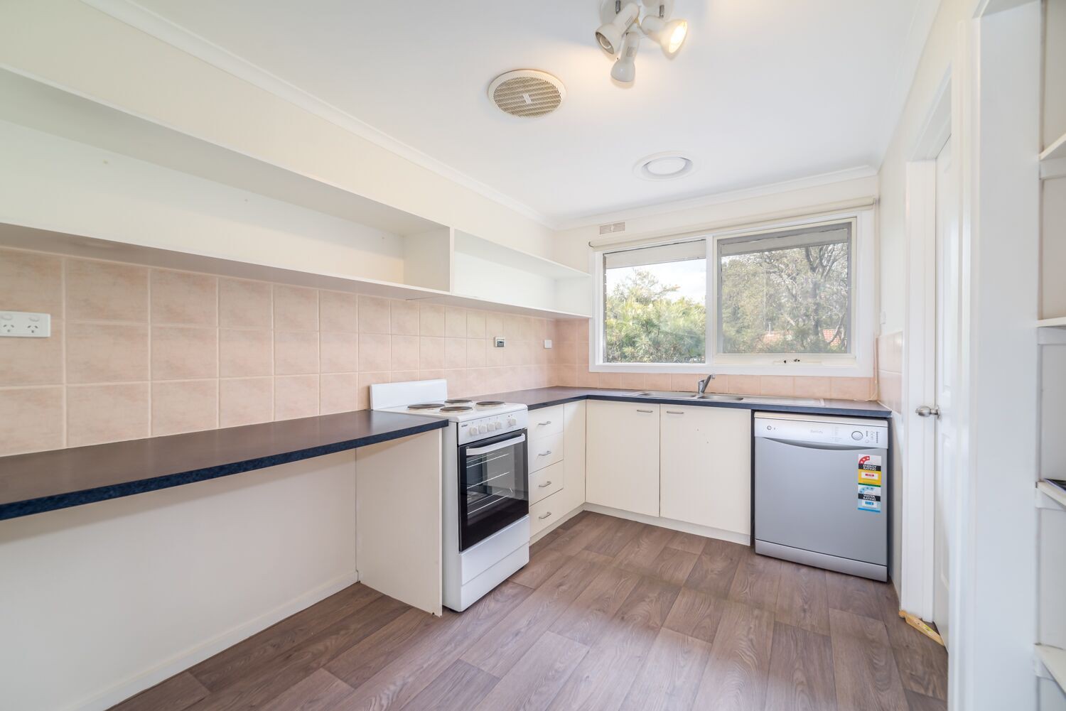 2/14 Freeman Street, Ringwood East, VIC 3135, Ringwood East - Thumbnail 2