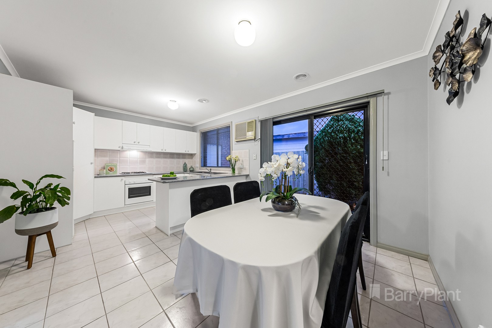 2/14 George Street, St Albans, VIC 3021, St Albans - Thumbnail 6