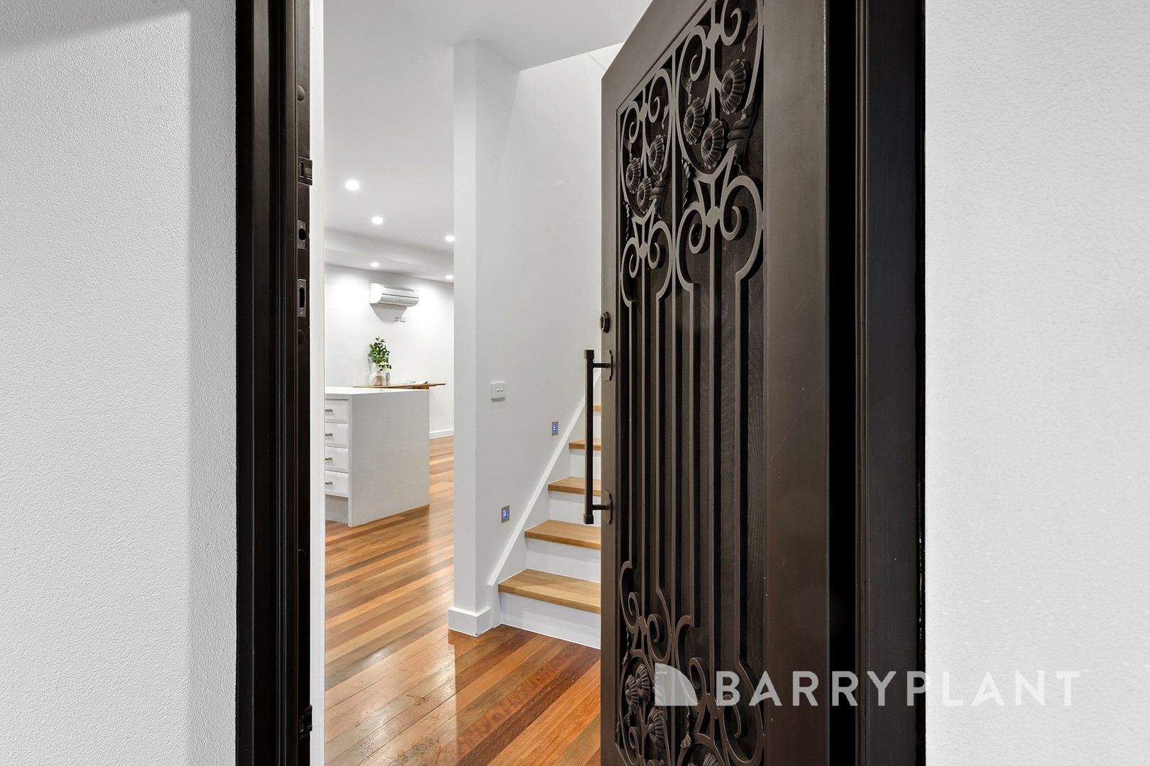 2/14 Hampton Parade, West Footscray, VIC 3012, West Footscray - Thumbnail 3