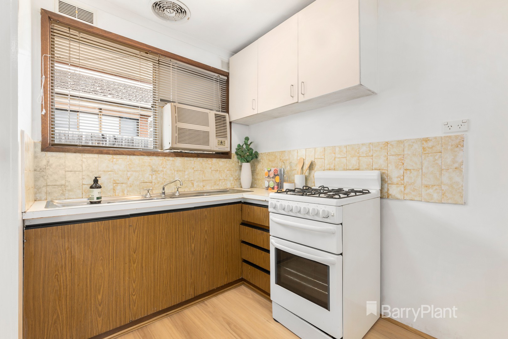 2/14 McDonald Street, Preston, VIC 3072, Preston - Thumbnail 5