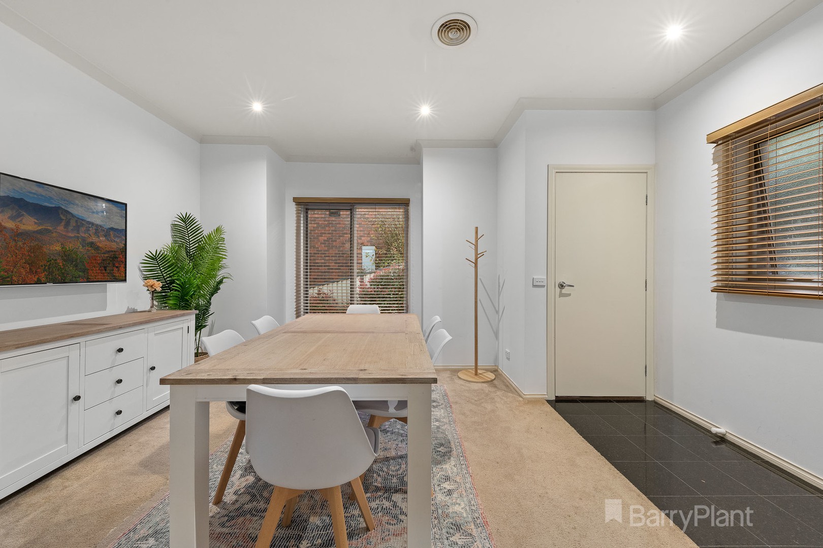 2/14 McNabb Street, Berwick, VIC 3806, Berwick - Thumbnail 2