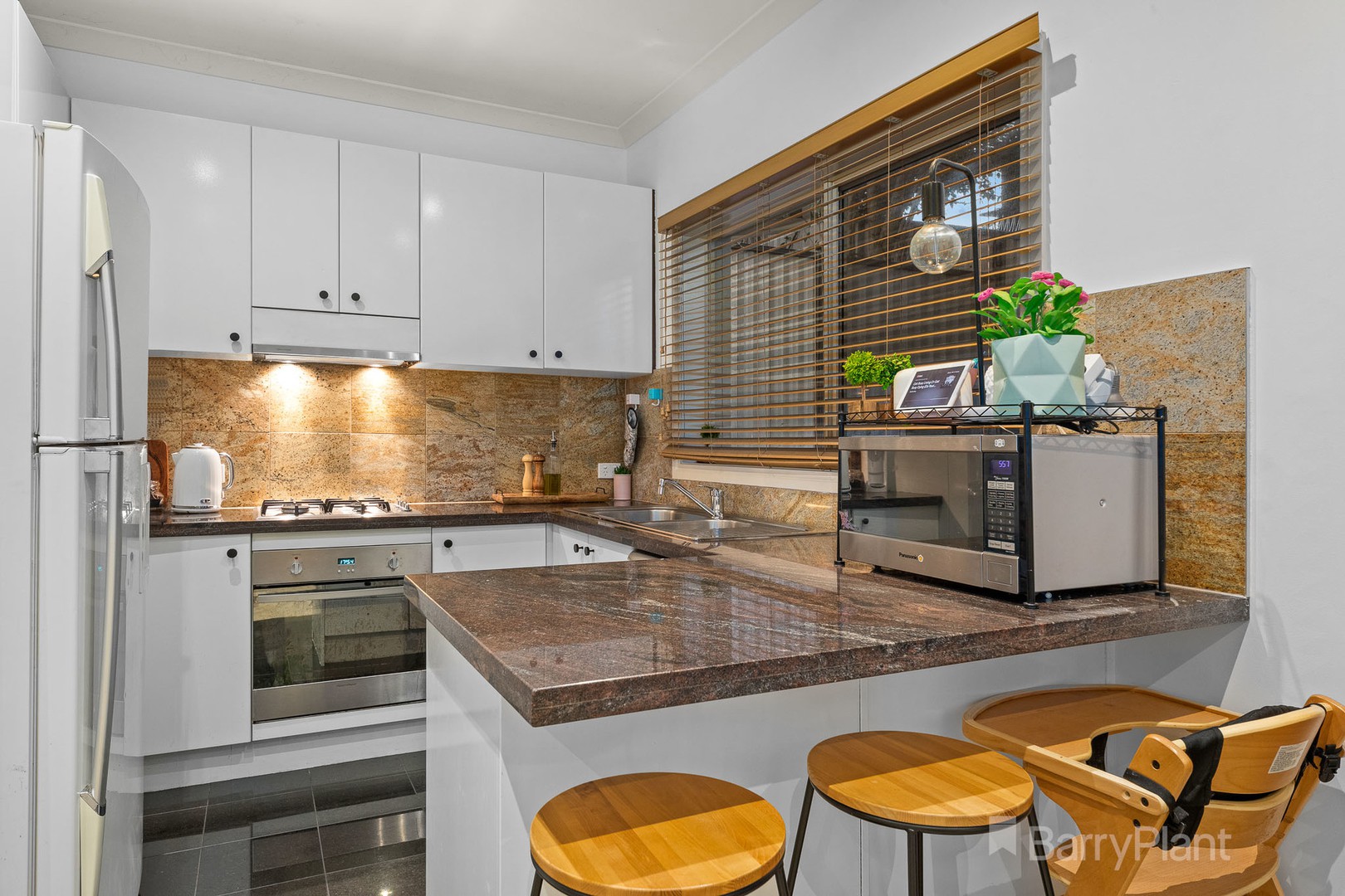 2/14 McNabb Street, Berwick, VIC 3806, Berwick - Thumbnail 3
