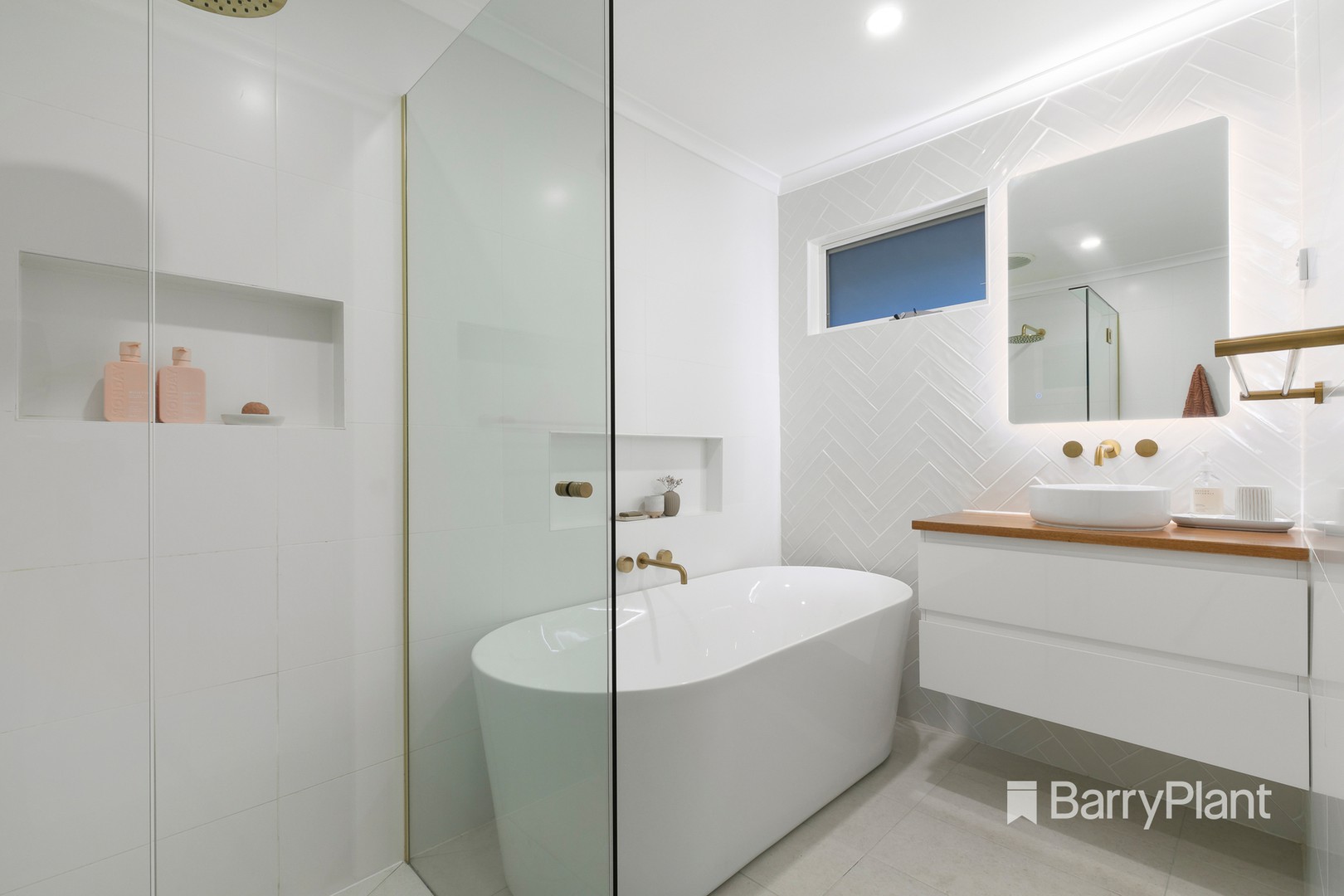 2/14 Newman Road, Mooroolbark, VIC 3138, Mooroolbark - Thumbnail 7