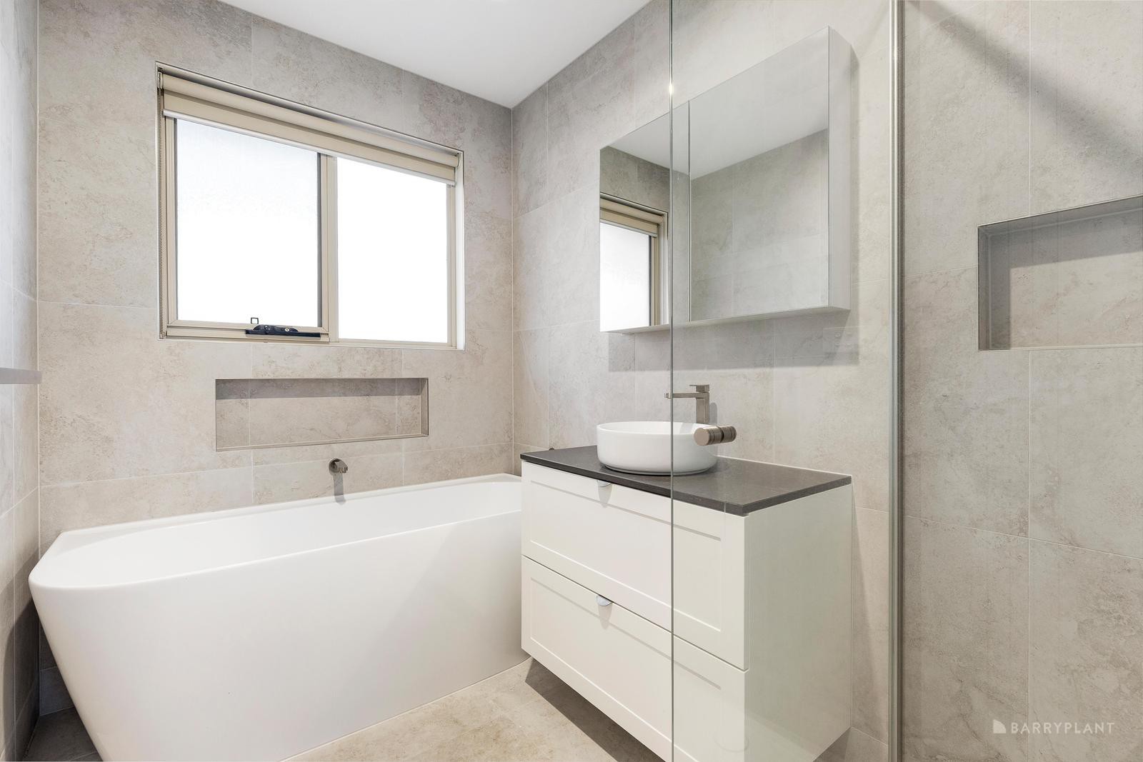 2/14 Plunkett Street, Bellfield, VIC 3081, Bellfield - Thumbnail 7